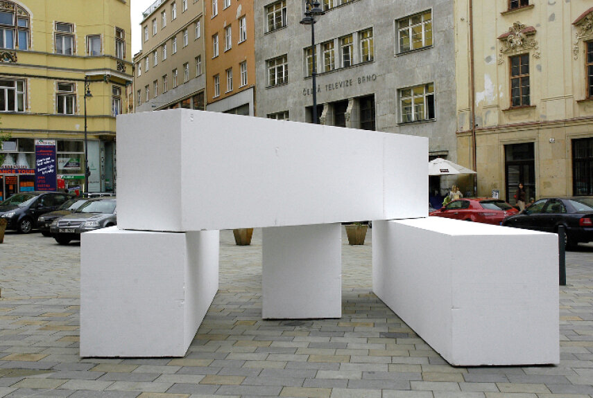 Ladislav Jezbera, Untitled, from On Gravity cycle, 2008, polystyrene, needles, 4 pieces, Jakubské náměstí